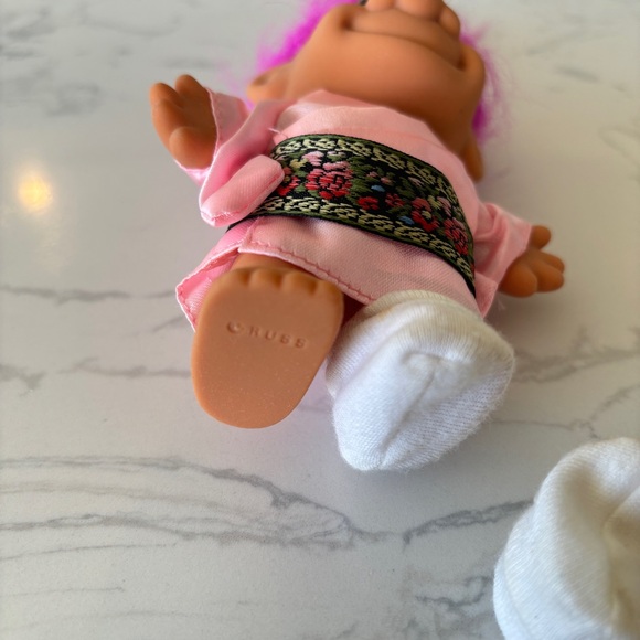Russ Japanese Kimono Around The World Troll Doll, Vintage - Picture 6 of 6
